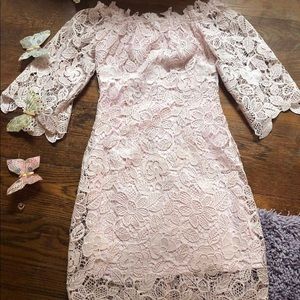 ASTR off the shoulder lace dress